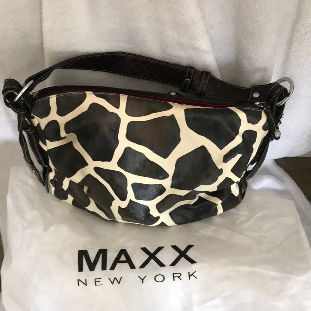 Maxx New York Giraffe Print Bag